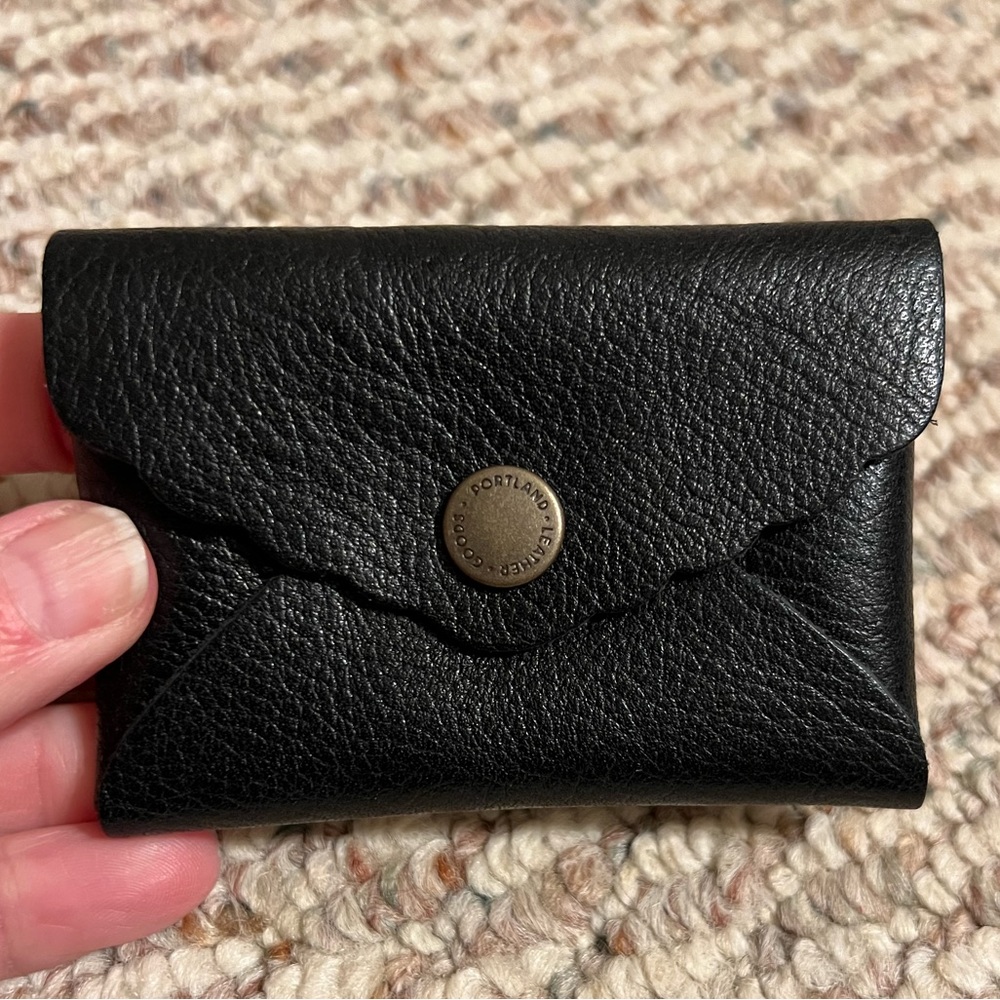 Portland Leather Goods Pebbled Black Mini Daisy Wallet